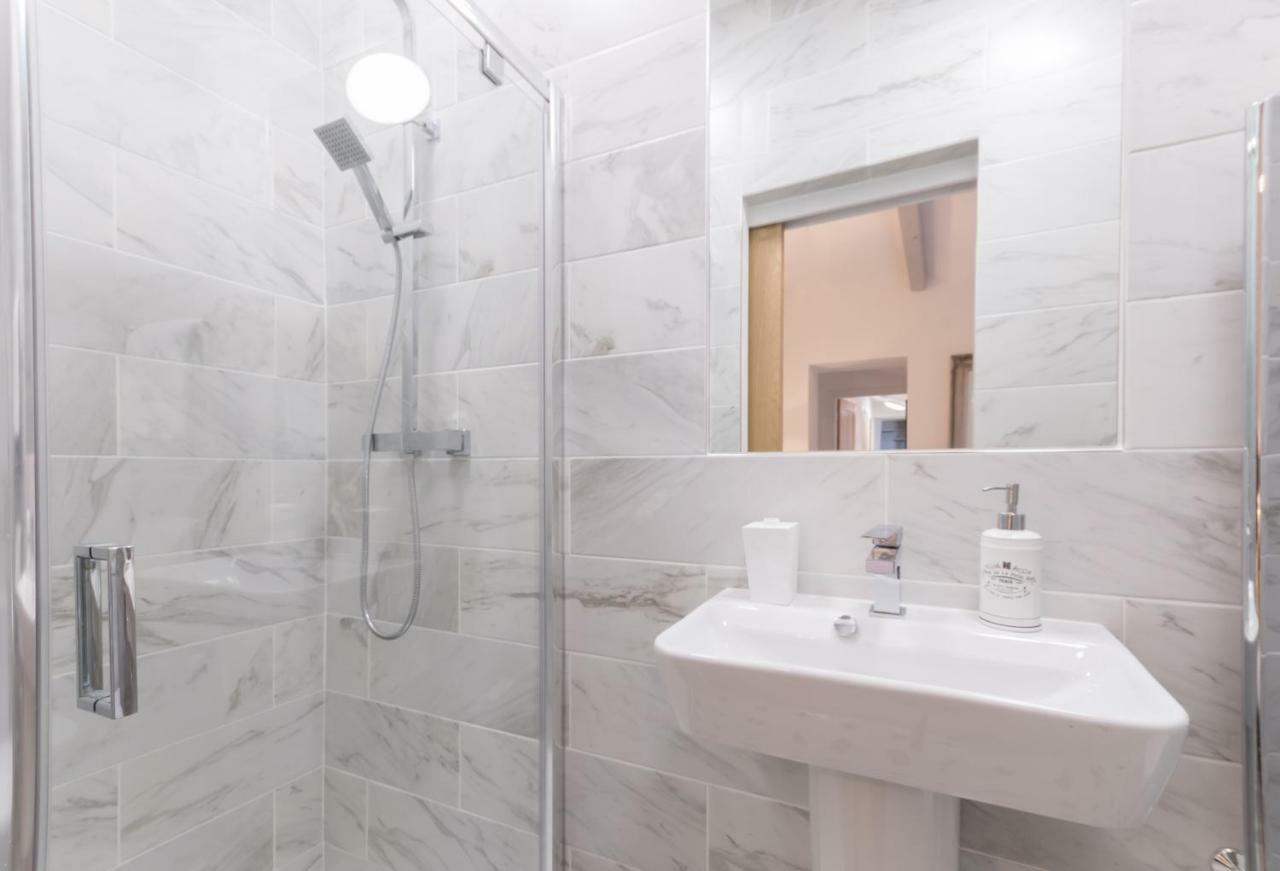 The Chapel Chester - Boutique Apartments ภายนอก รูปภาพ